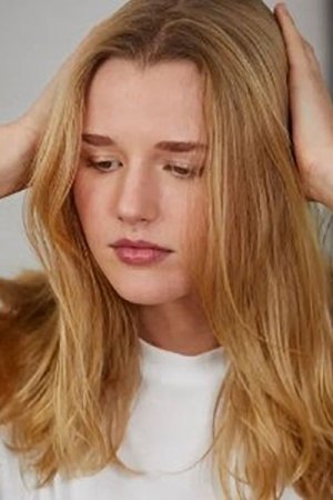 blonde-hair-colour-salon-in-Taunton